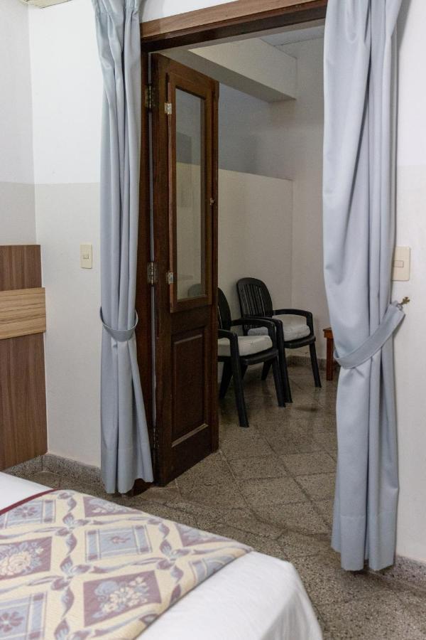 Das Heim Hotel Assunção Exterior foto